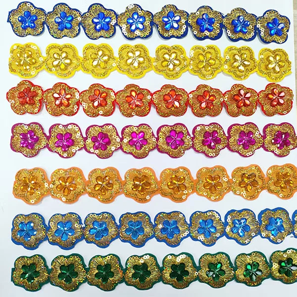 Rhinestone parpailak brodatutako parpailak bizkarreko kola parpailarekin jantziak